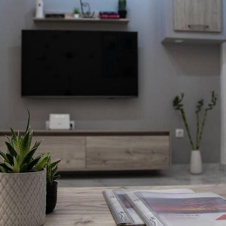 * Ck Modern Loft Near Seaside * Apartment เทสซาโลนิกิ ภายนอก รูปภาพ