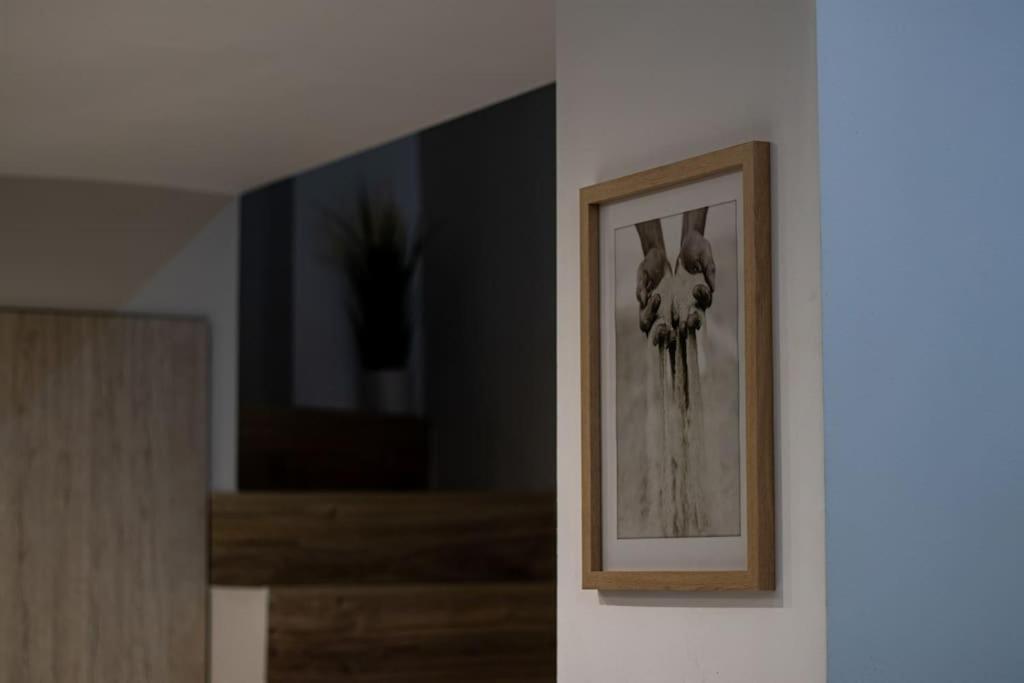 * Ck Modern Loft Near Seaside * Apartment เทสซาโลนิกิ ภายนอก รูปภาพ